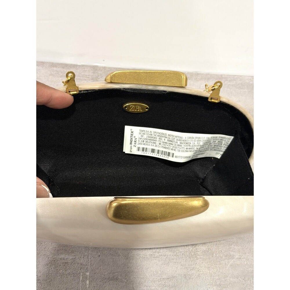 Zara NWT Pearlized Cream Hard Shell Box Clutch Bag Gold Fastening Evening - Picture 6 of 15